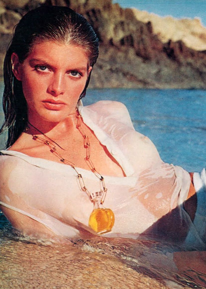 Rene russo tits